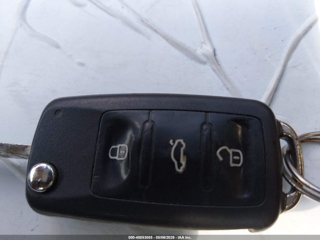 45053085 :رقم المزاد ، 3VWPL7AJ9BM608554 vin ، 2011 Volkswagen Jetta Sportwagen 2.0l Tdi مزاد بيع