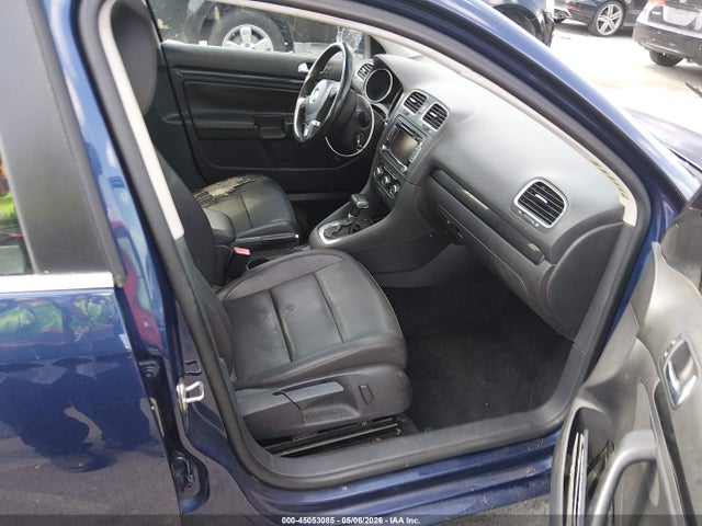 45053085 :رقم المزاد ، 3VWPL7AJ9BM608554 vin ، 2011 Volkswagen Jetta Sportwagen 2.0l Tdi مزاد بيع
