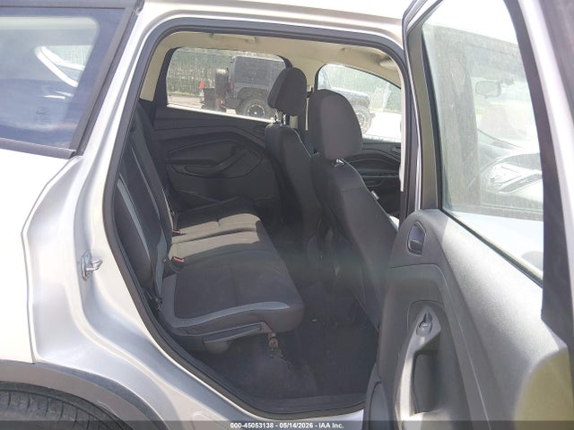 Продажа на аукционе авто 2015 Ford Escape S, vin: 1FMCU0F78FUA52088, номер лота: 45053138