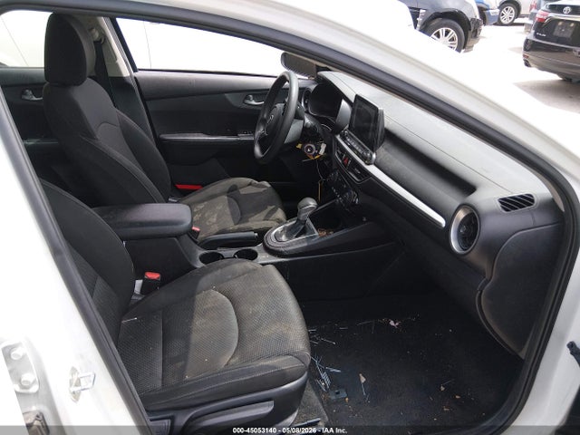 3KPF24AD0KE051697 KIA Forte Lxs