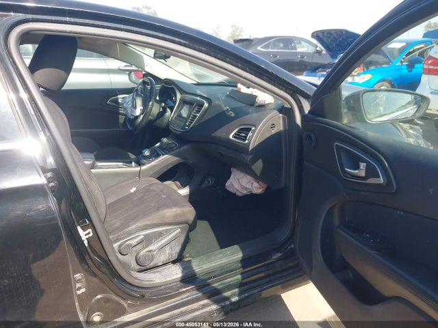 Продажа на аукционе авто 2015 Chrysler 200 Limited, vin: 1C3CCCAB2FN627188, номер лота: 45053141