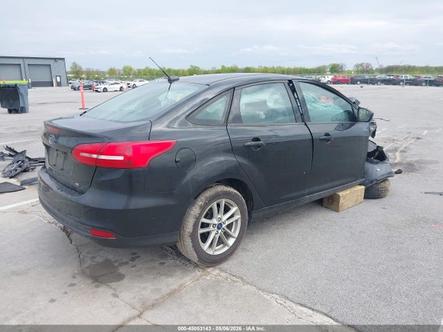 Ford FOCUS SE 2018 1FADP3F24JL327515 Image 4