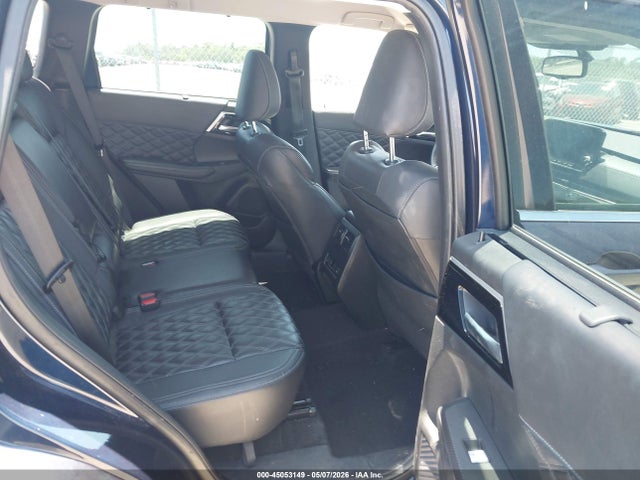 Продаж на аукціоні авто 2023 Mitsubishi Outlander Sel 2.5 2wd/sel Black Edition 2wd, vin: JA4J3VA84PZ007353, номер лоту: 45053149