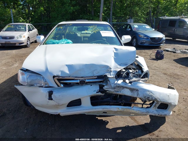 45053156 :رقم المزاد ، 19UUA5666YA049962 vin ، 2000 Acura Tl 3.2 مزاد بيع