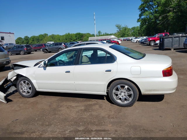 45053156 :رقم المزاد ، 19UUA5666YA049962 vin ، 2000 Acura Tl 3.2 مزاد بيع