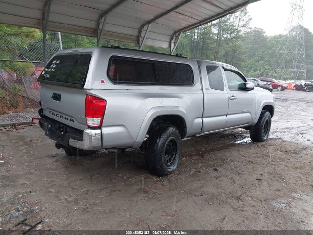 2017 Toyota Tacoma Sr5 V6 მანქანა იყიდება აუქციონზე, vin: 5TFSZ5ANXHX055760, აუქციონის ნომერი: 45053182