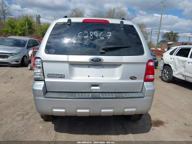 2010 Ford Escape Xlt მანქანა იყიდება აუქციონზე, vin: 1FMCU9D72AKC28967, აუქციონის ნომერი: 45053216