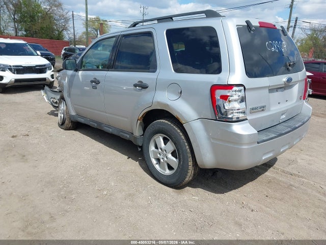 2010 Ford Escape Xlt მანქანა იყიდება აუქციონზე, vin: 1FMCU9D72AKC28967, აუქციონის ნომერი: 45053216