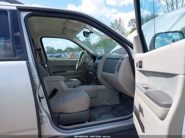 2010 Ford Escape Xlt მანქანა იყიდება აუქციონზე, vin: 1FMCU9D72AKC28967, აუქციონის ნომერი: 45053216