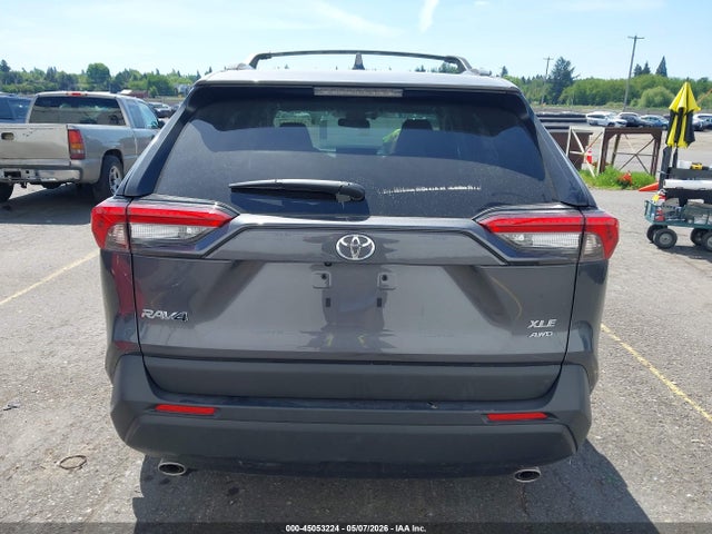 2025 Toyota Rav4 Xle Premium მანქანა იყიდება აუქციონზე, vin: 2T3A1RFV2SW595473, აუქციონის ნომერი: 45053224