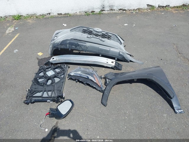 2025 Toyota Rav4 Xle Premium მანქანა იყიდება აუქციონზე, vin: 2T3A1RFV2SW595473, აუქციონის ნომერი: 45053224