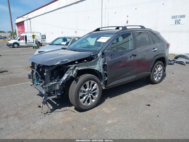 2025 Toyota Rav4 Xle Premium მანქანა იყიდება აუქციონზე, vin: 2T3A1RFV2SW595473, აუქციონის ნომერი: 45053224