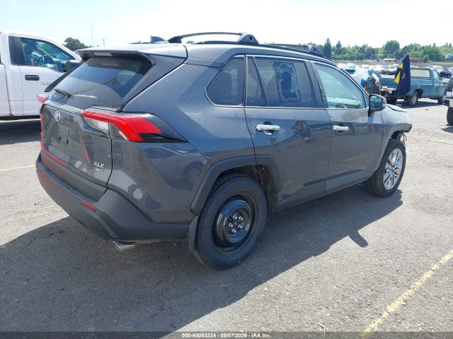 2025 Toyota Rav4 Xle Premium მანქანა იყიდება აუქციონზე, vin: 2T3A1RFV2SW595473, აუქციონის ნომერი: 45053224