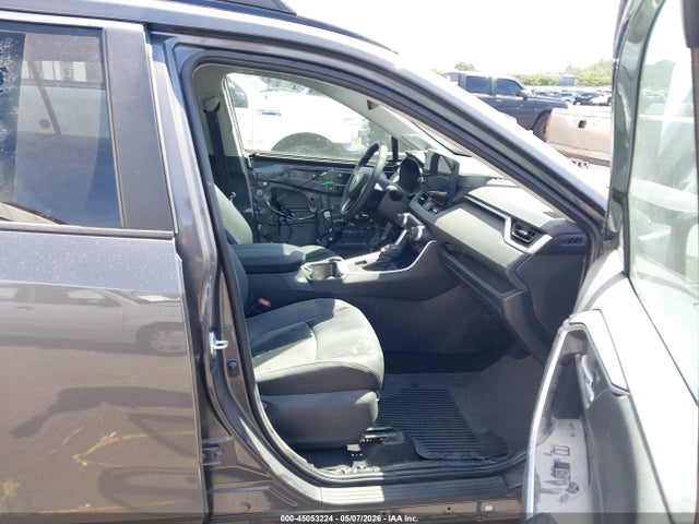 2025 Toyota Rav4 Xle Premium მანქანა იყიდება აუქციონზე, vin: 2T3A1RFV2SW595473, აუქციონის ნომერი: 45053224