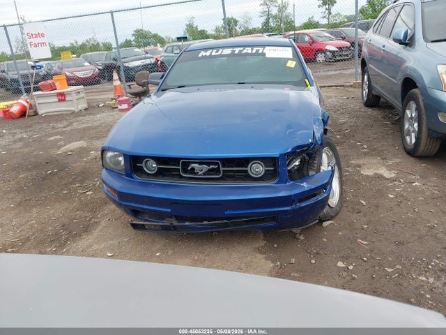 2008 Ford Mustang V6 Deluxe/v6 Premium მანქანა იყიდება აუქციონზე, vin: 1ZVHT80N485180566, აუქციონის ნომერი: 45053235