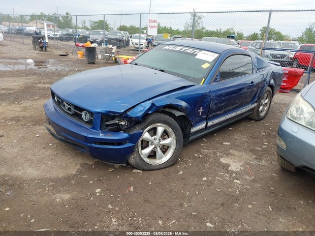 2008 Ford Mustang V6 Deluxe/v6 Premium მანქანა იყიდება აუქციონზე, vin: 1ZVHT80N485180566, აუქციონის ნომერი: 45053235