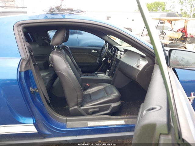 2008 Ford Mustang V6 Deluxe/v6 Premium მანქანა იყიდება აუქციონზე, vin: 1ZVHT80N485180566, აუქციონის ნომერი: 45053235