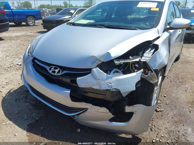 2013 Hyundai Elantra Gls მანქანა იყიდება აუქციონზე, vin: 5NPDH4AE6DH253425, აუქციონის ნომერი: 45053277