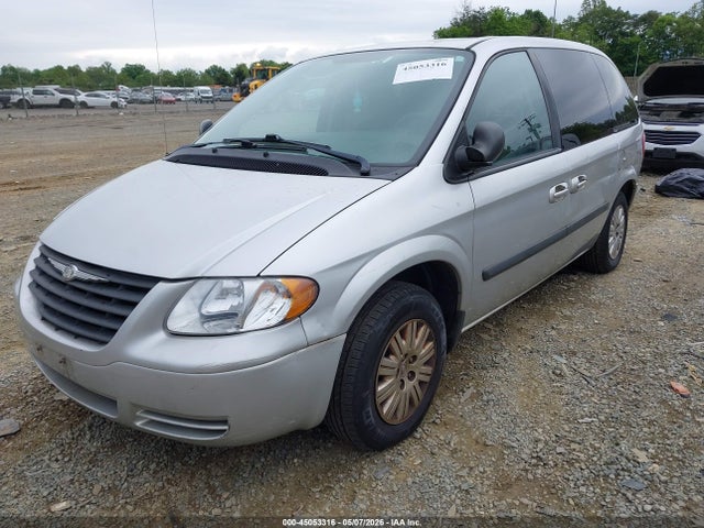 2005 Chrysler Town & Country მანქანა იყიდება აუქციონზე, vin: 1C4GP45RX5B441655, აუქციონის ნომერი: 45053316