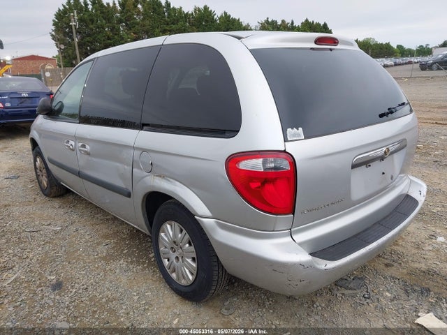 2005 Chrysler Town & Country მანქანა იყიდება აუქციონზე, vin: 1C4GP45RX5B441655, აუქციონის ნომერი: 45053316