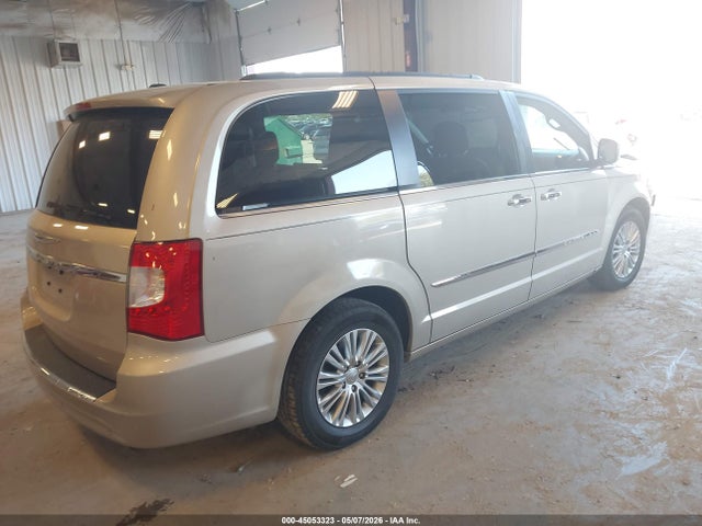 2015 Chrysler Town & Country Touring-l მანქანა იყიდება აუქციონზე, vin: 2C4RC1CG3FR579044, აუქციონის ნომერი: 45053323