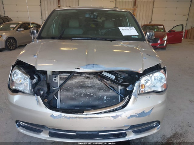 2015 Chrysler Town & Country Touring-l მანქანა იყიდება აუქციონზე, vin: 2C4RC1CG3FR579044, აუქციონის ნომერი: 45053323