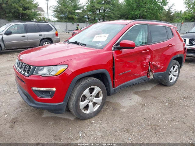 45053334 :رقم المزاد ، 3C4NJDBB5JT199401 vin ، 2018 Jeep Compass Latitude 4x4 مزاد بيع
