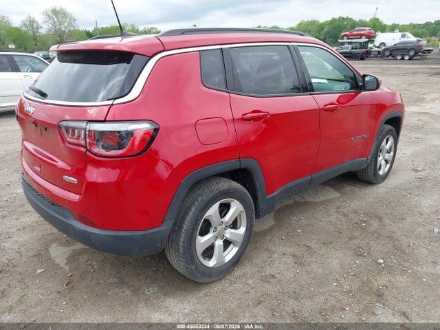 45053334 :رقم المزاد ، 3C4NJDBB5JT199401 vin ، 2018 Jeep Compass Latitude 4x4 مزاد بيع