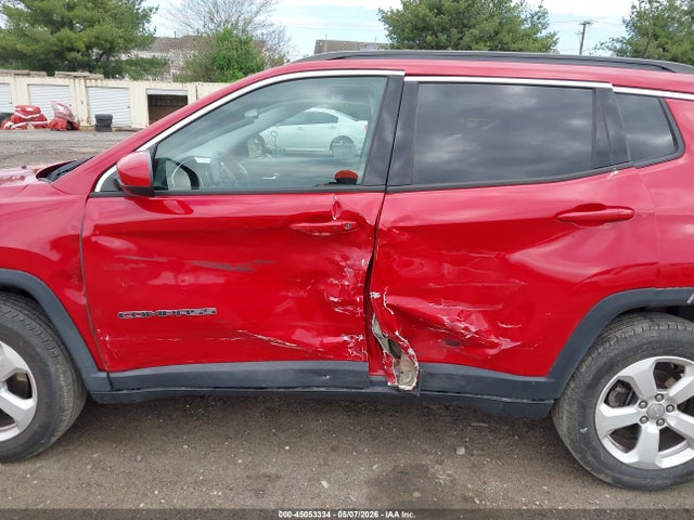 45053334 :رقم المزاد ، 3C4NJDBB5JT199401 vin ، 2018 Jeep Compass Latitude 4x4 مزاد بيع