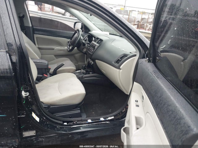 Продажа на аукционе авто 2017 Mitsubishi Outlander Sport 2.0 Le, vin: JA4AR3AU8HZ032354, номер лота: 45053347