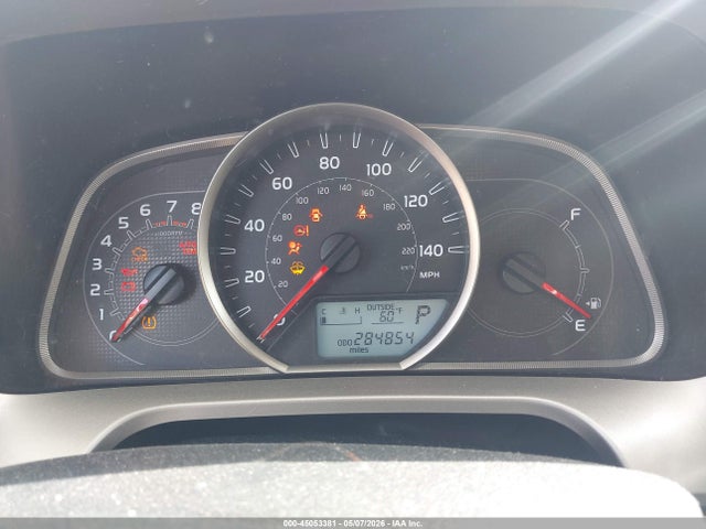 JTMBFREV2FD109934 Toyota RAV4 LE