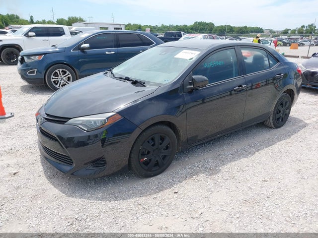 45053384 :رقم المزاد ، 2T1BURHE8JC066711 vin ، 2018 Toyota Corolla Le مزاد بيع