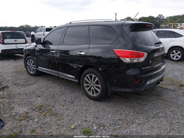 45053447 :رقم المزاد ، 5N1AR2MN4FC670648 vin ، 2015 Nissan Pathfinder Sl مزاد بيع