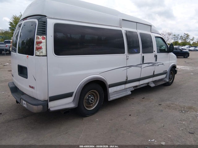45053504 :رقم المزاد ، 1GJHG39RX21213755 vin ، 2002 Gmc Savana Standard مزاد بيع