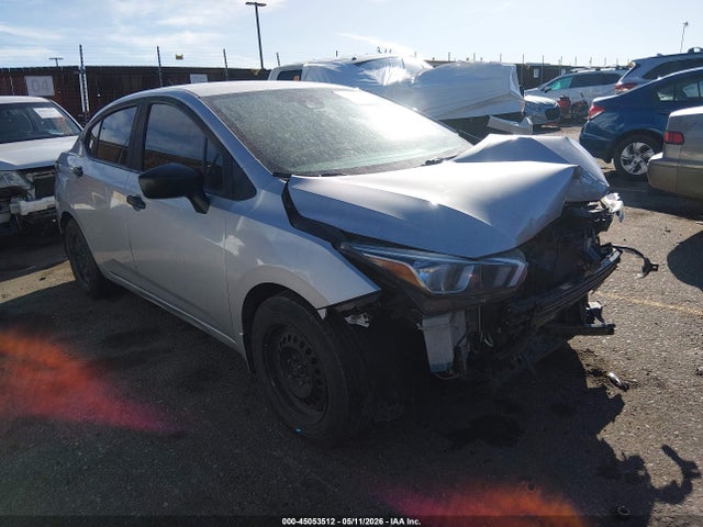 Nissan Versa S 5-speed Manual Transmission 2020 3N1CN8BVXLL863212 головне зображення