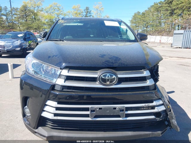 Продаж на аукціоні авто 2017 Toyota Highlander Xle, vin: 5TDJZRFH6HS375024, номер лоту: 45053515