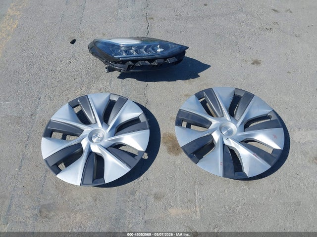 7SAYGDEE8PA034175 Tesla Model Y Awd/long Range Dual Motor All-wheel Drive