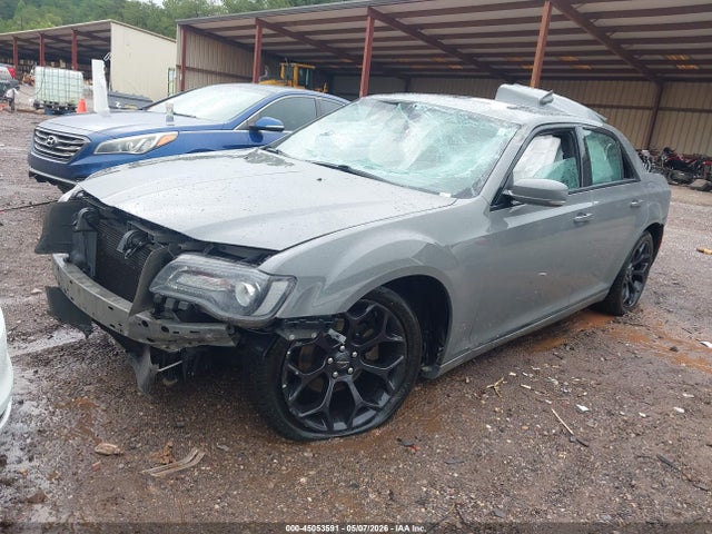 45053591 :رقم المزاد ، 2C3CCABGXKH573379 vin ، 2019 Chrysler 300 300s مزاد بيع