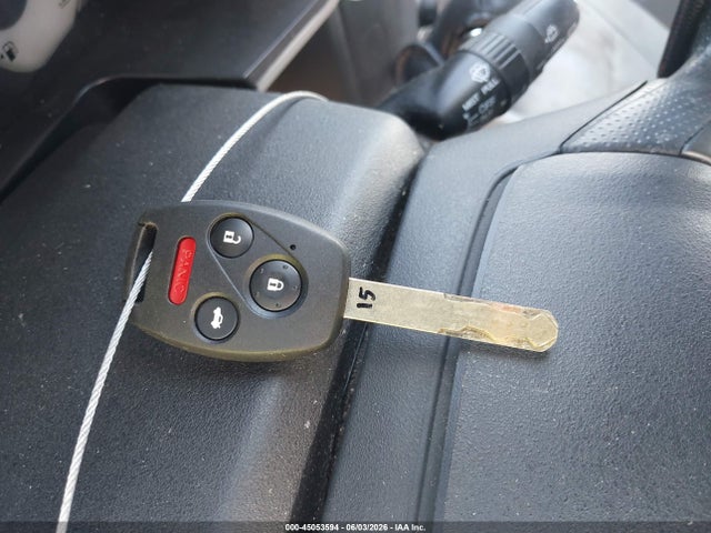 2015 Honda Pilot Lx მანქანა იყიდება აუქციონზე, vin: 5FNYF3H2XFB013390, აუქციონის ნომერი: 45053594