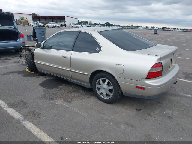 1995 Honda Accord Ex მანქანა იყიდება აუქციონზე, vin: 1HGCD7165SA018957, აუქციონის ნომერი: 45053601