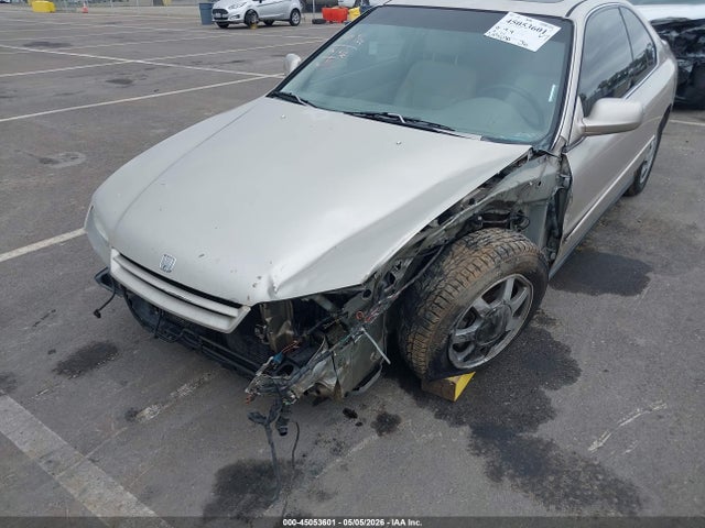 1995 Honda Accord Ex მანქანა იყიდება აუქციონზე, vin: 1HGCD7165SA018957, აუქციონის ნომერი: 45053601