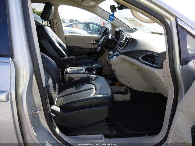 45053637 :رقم المزاد ، 2C4RC1BG8RR165313 vin ، 2024 Chrysler Pacifica Touring L مزاد بيع