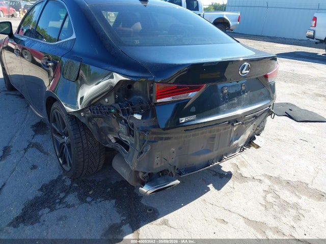 45053662 :رقم المزاد ، JTHBA1D20H5043757 vin ، 2017 Lexus Is 200t مزاد بيع