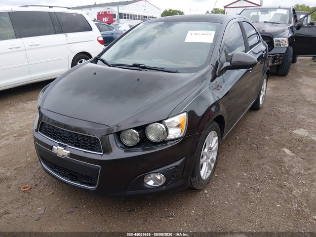 Aukcja sprzedaży 2015 Chevrolet Sonic Lt Auto, vin: 1G1JC5SH0F4186306, numer aukcji: 45053669