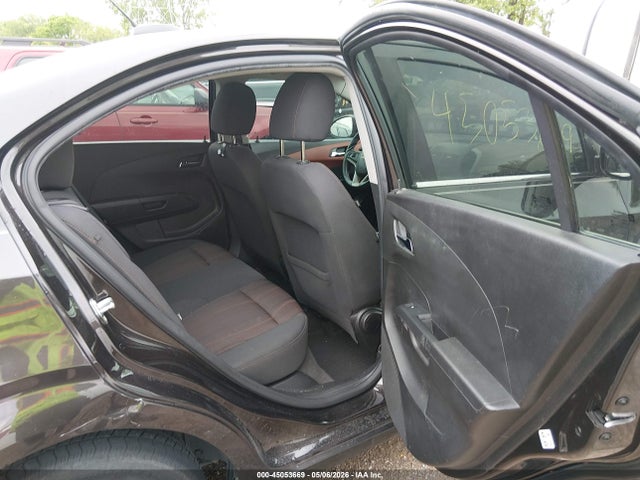 Aukcja sprzedaży 2015 Chevrolet Sonic Lt Auto, vin: 1G1JC5SH0F4186306, numer aukcji: 45053669