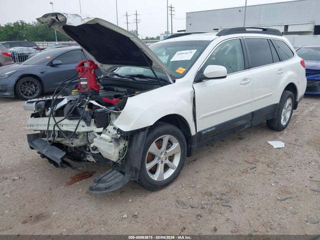45053675 :رقم المزاد ، 4S4BRDMCXE2200577 vin ، 2014 Subaru Outback 3.6r Limited مزاد بيع