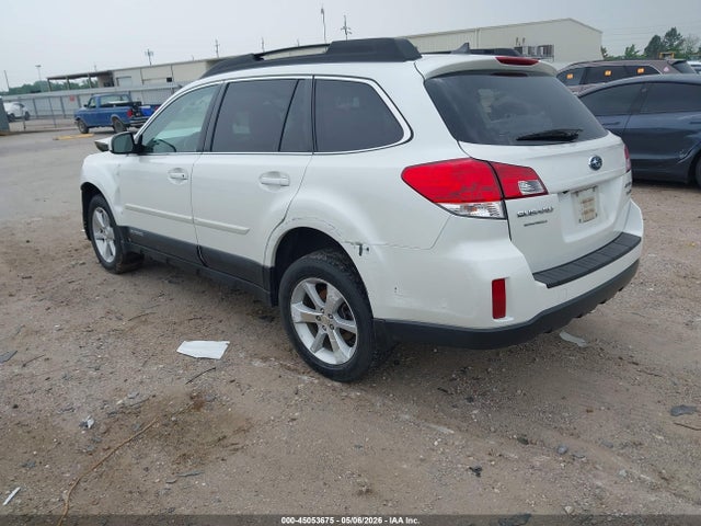 45053675 :رقم المزاد ، 4S4BRDMCXE2200577 vin ، 2014 Subaru Outback 3.6r Limited مزاد بيع