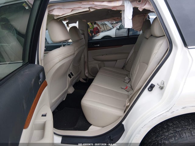 45053675 :رقم المزاد ، 4S4BRDMCXE2200577 vin ، 2014 Subaru Outback 3.6r Limited مزاد بيع