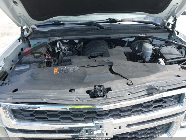 1GNSKGKCXJR395893 Chevrolet Suburban Ls