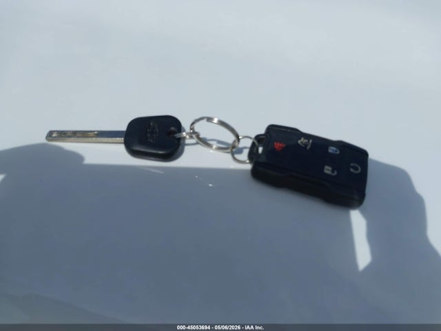 1GNSKGKCXJR395893 Chevrolet Suburban Ls